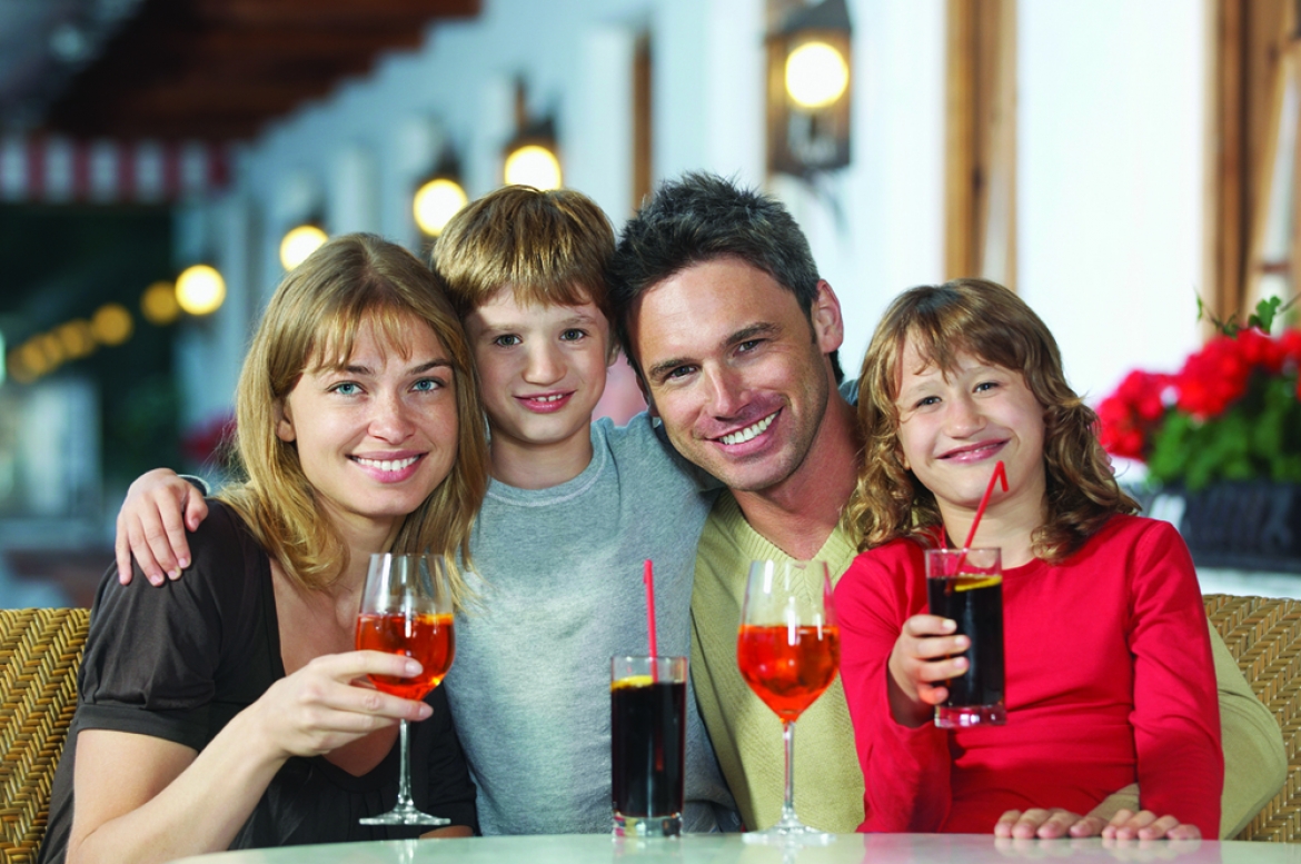 Tips for a successful family night out | Great American Floors